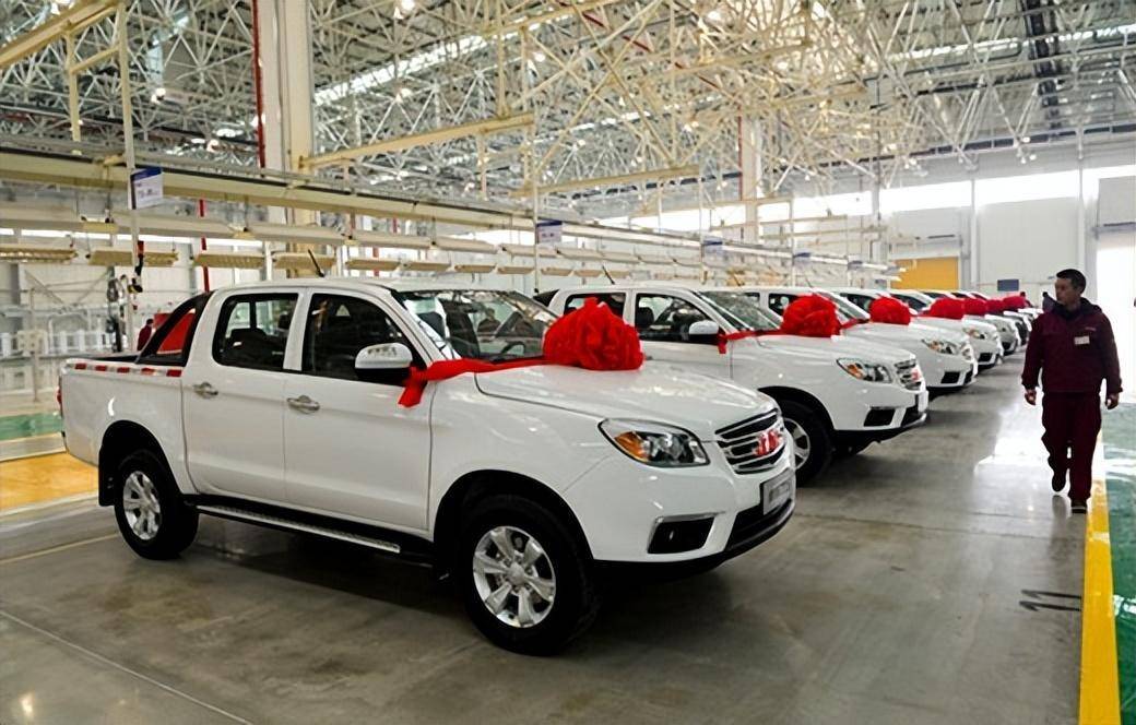 鯊魚(yú)王多變體汽車智能皮卡后箱蓋 鯊魚(yú)王多變體汽車智能皮卡后箱蓋