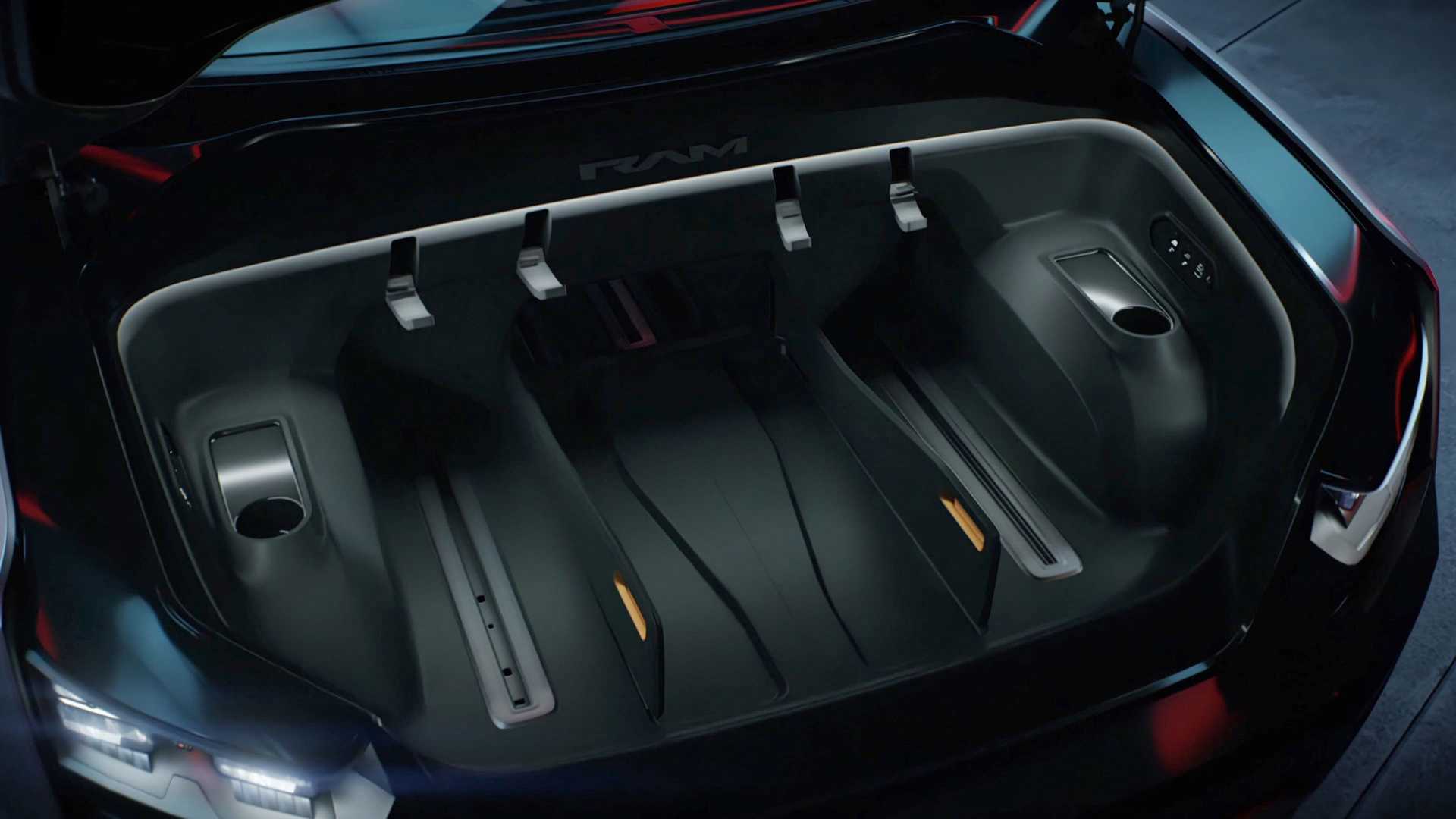 RAM Revolution電動皮卡概念車全球首發